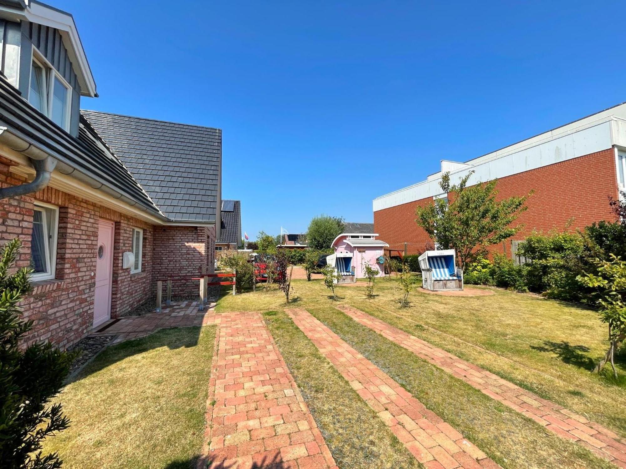 Haus Duenenrose App 1 Mit Terrasse Apartment Westerland Exterior photo
